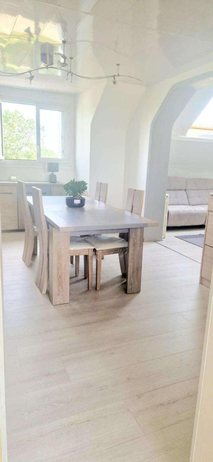Le Trinidad Apartment Troyes Luaran gambar